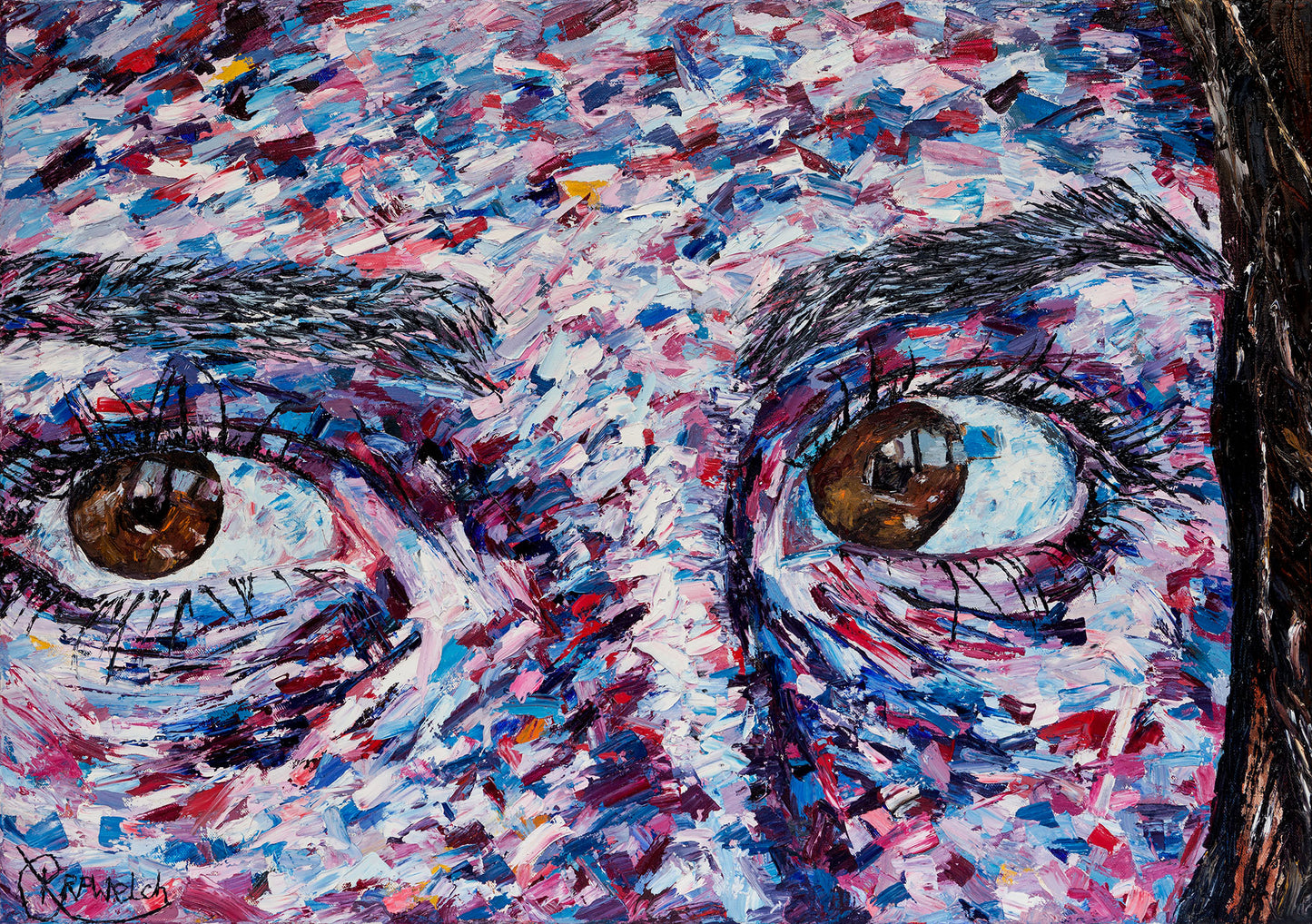 Enticing Eyes